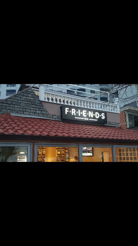 Friends Bar-Restaurant