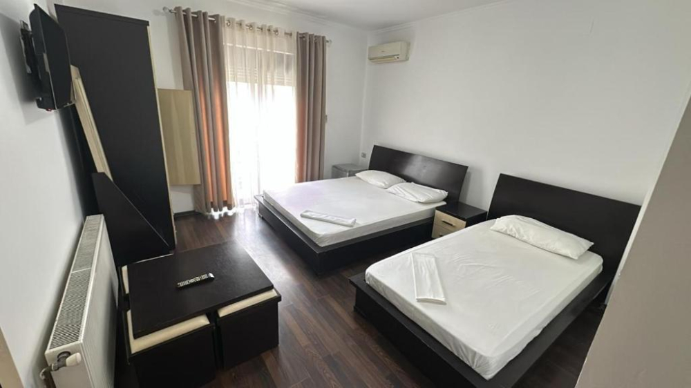 Hotel Yjet