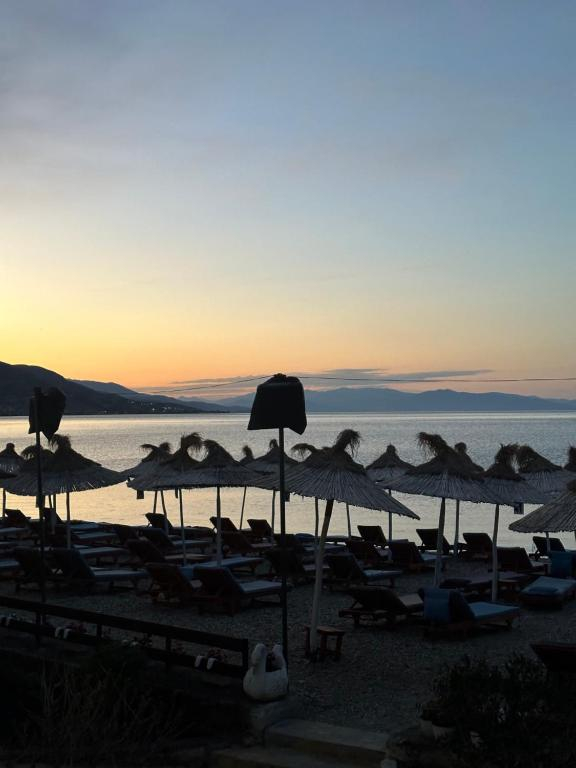 Hotel Demoli