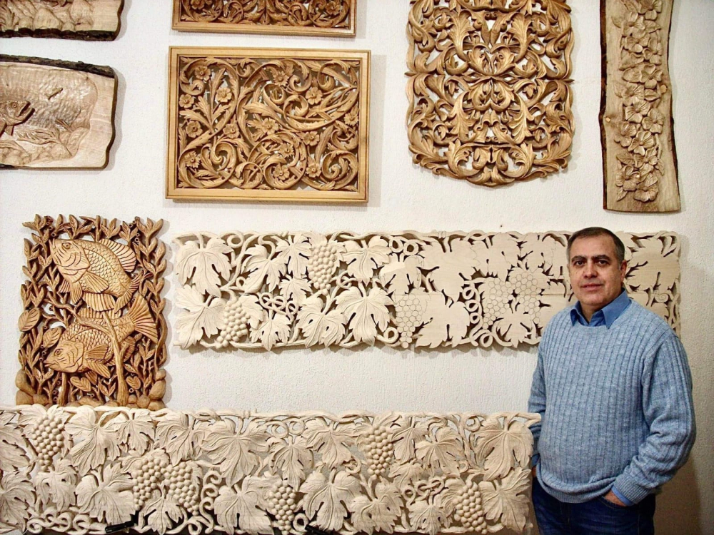 Woodcarving Ilir Basho
