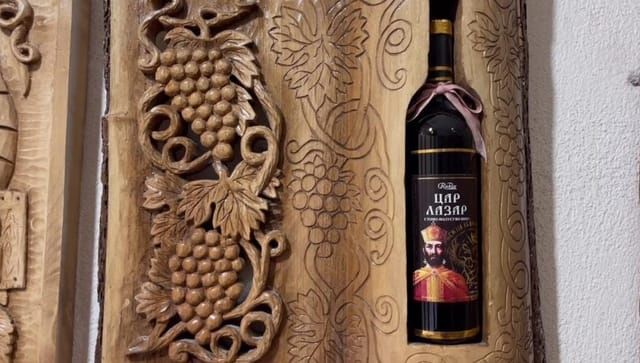 Woodcarving Ilir Basho